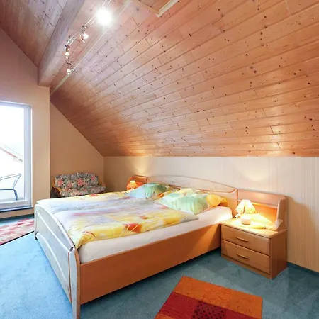 Cozy In With Garden Apartmán