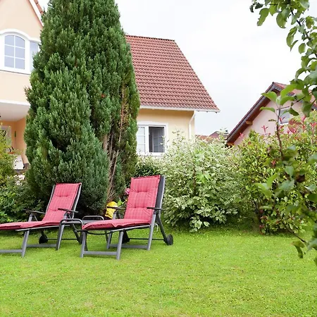 Apartmán Cozy In With Garden *